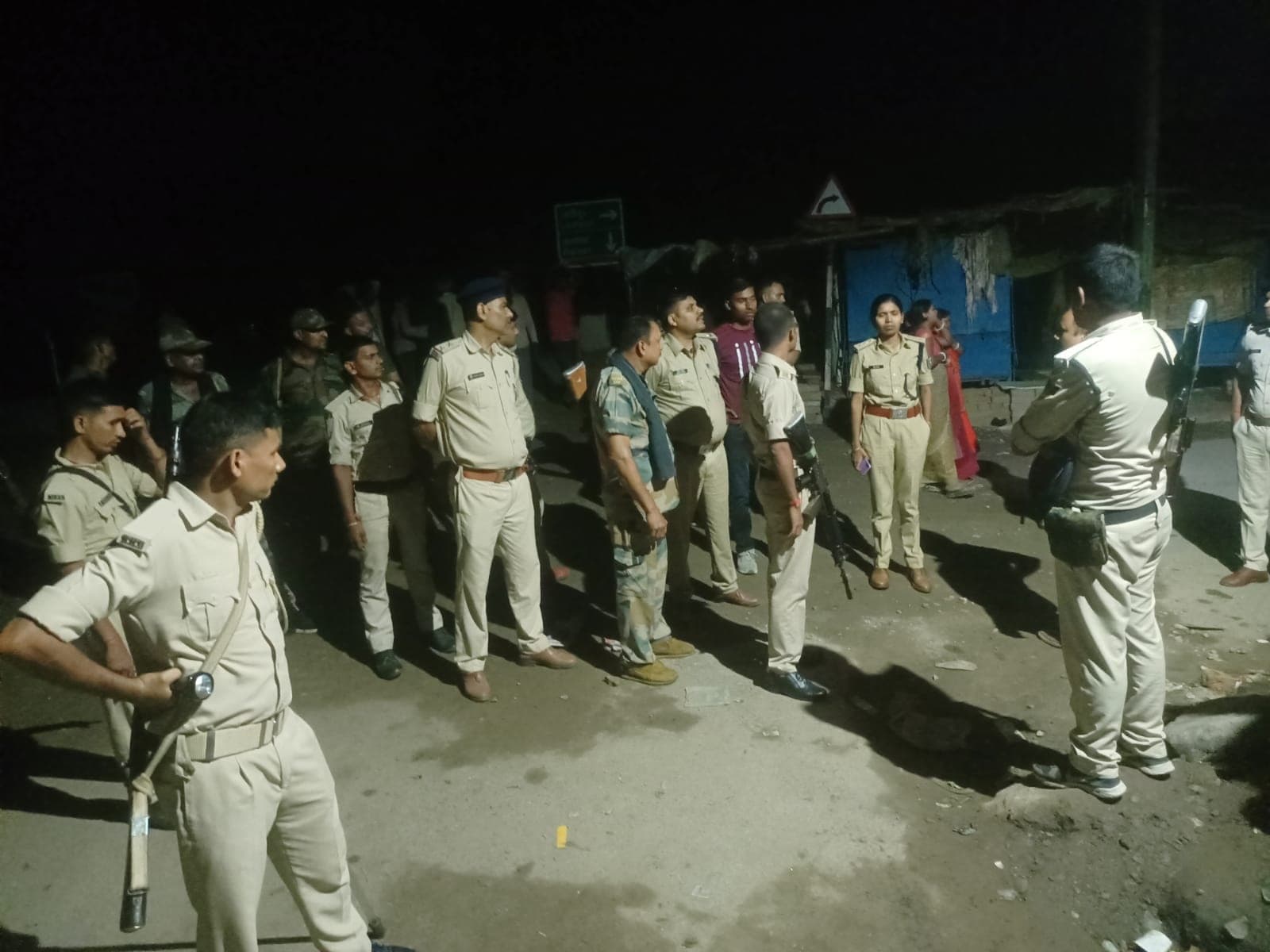 ट्रैक्टर की टक्कर से किशोर की मौत के बाद हंगामा, आगजनी