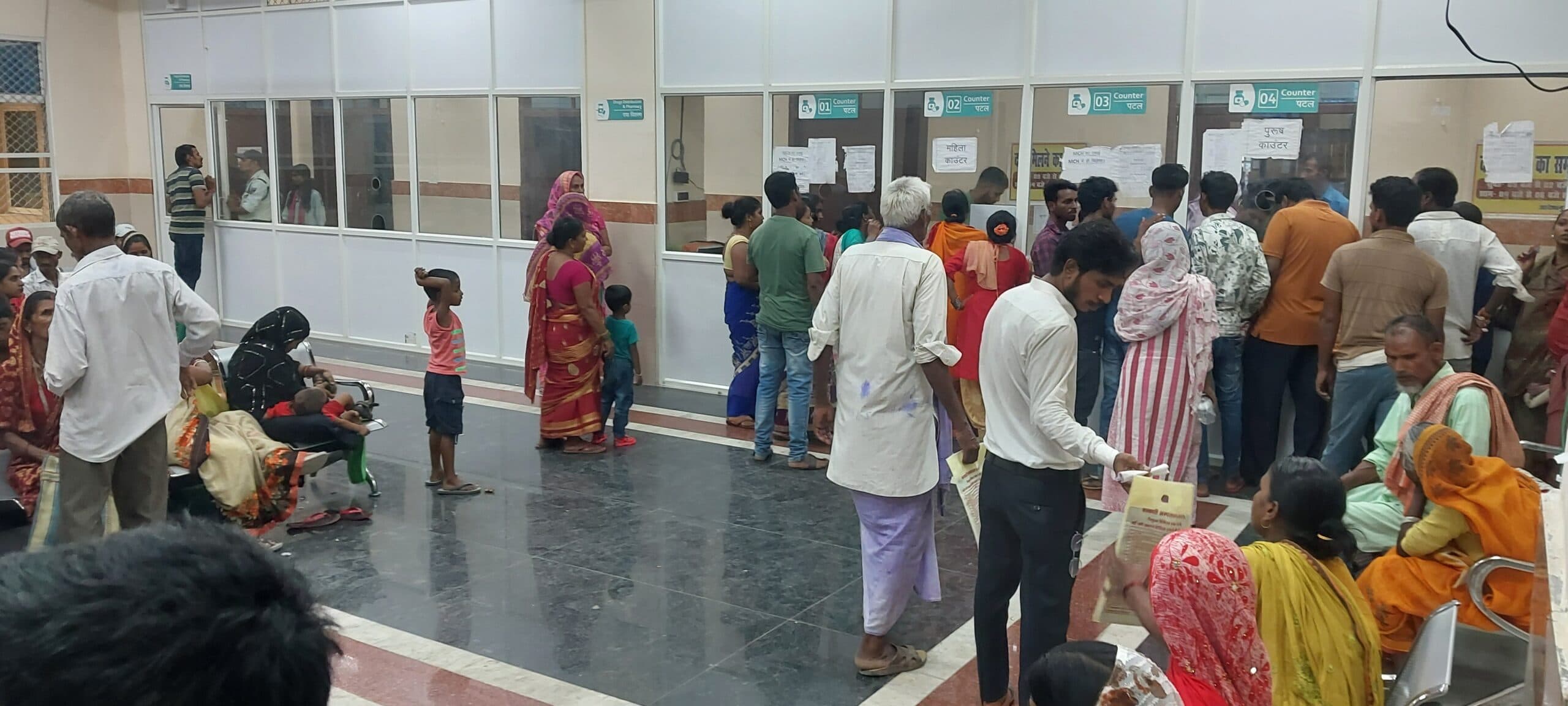 बदलते मौसम का असर: कटिहार में वायरल बीमारियों का प्रकोप