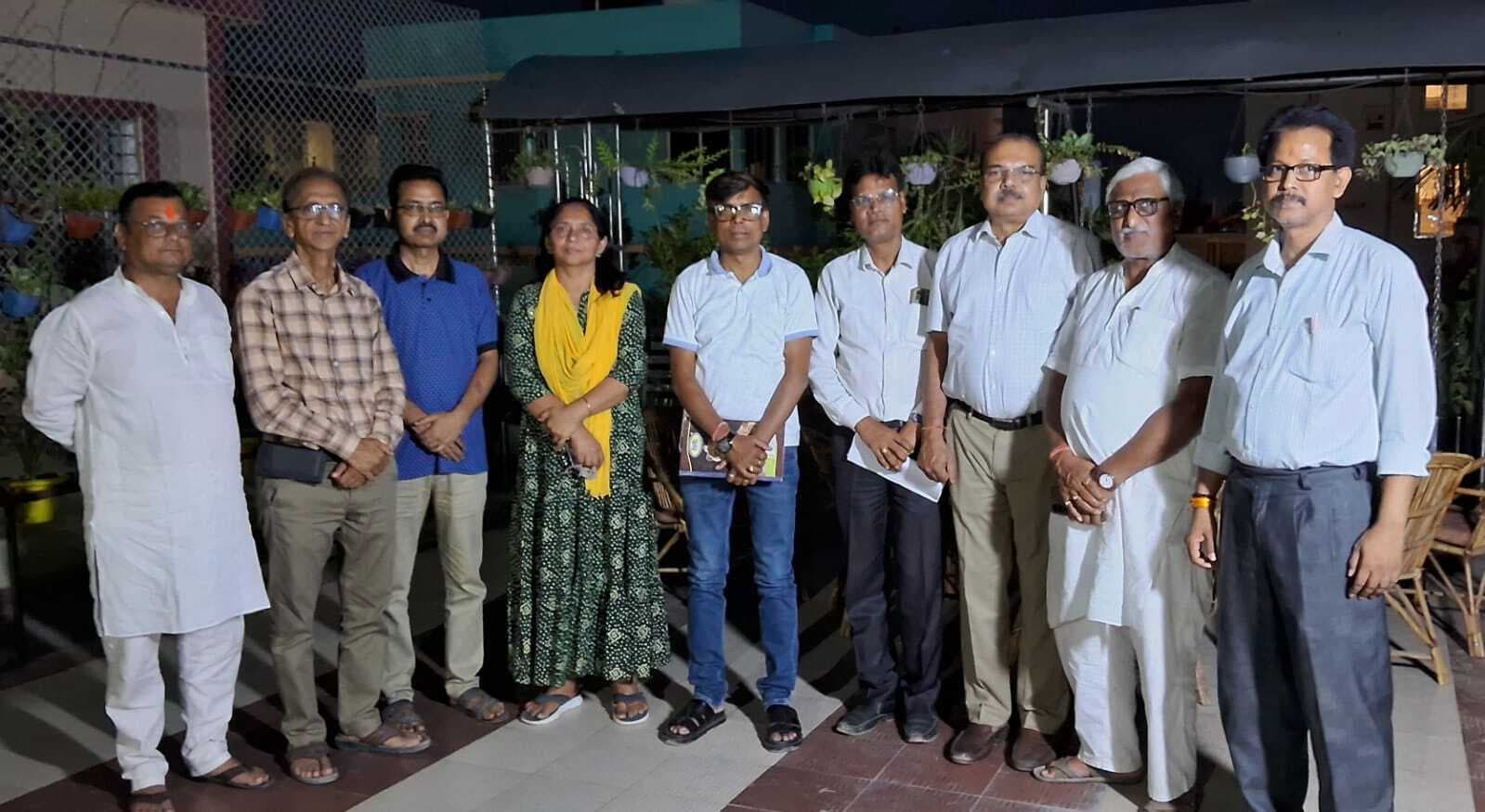रेडक्रांस दिवस पर हरिशंकर स्कूल में स्वास्थ्य शिविर का आयोजन