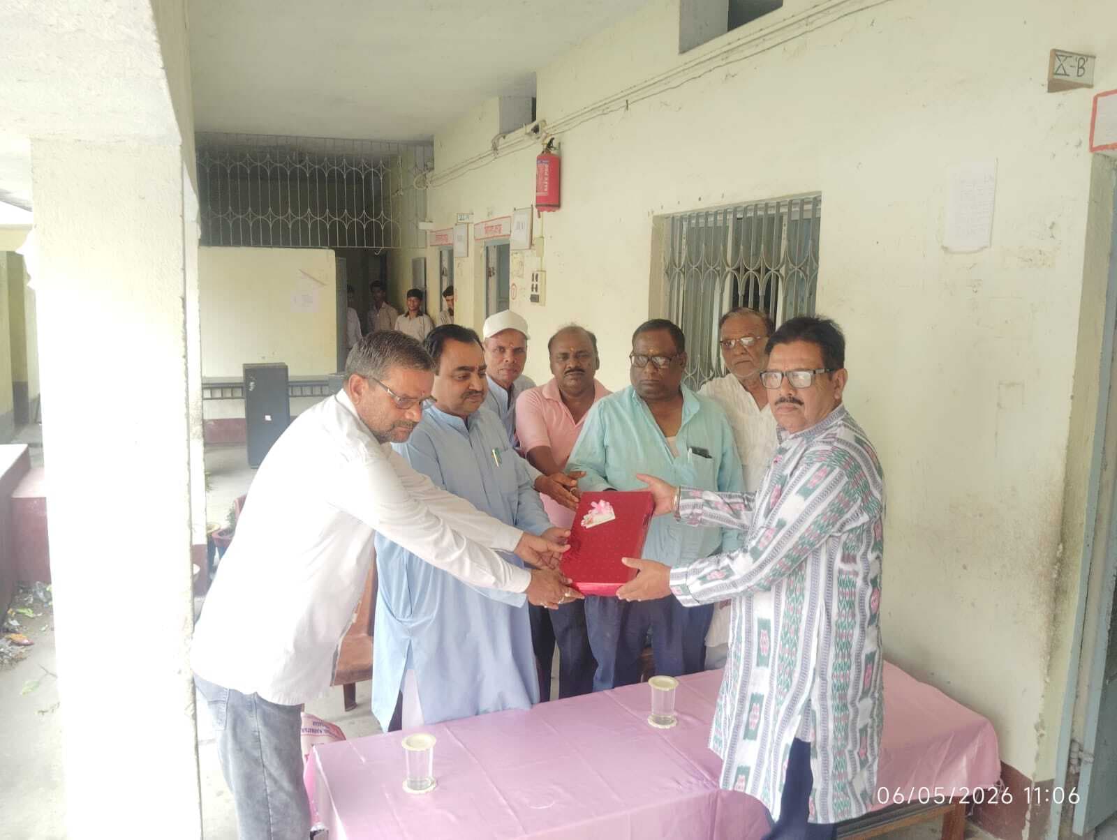 पूर्व प्रधानाचार्य को दी गयी विदाई, नये का स्वागत