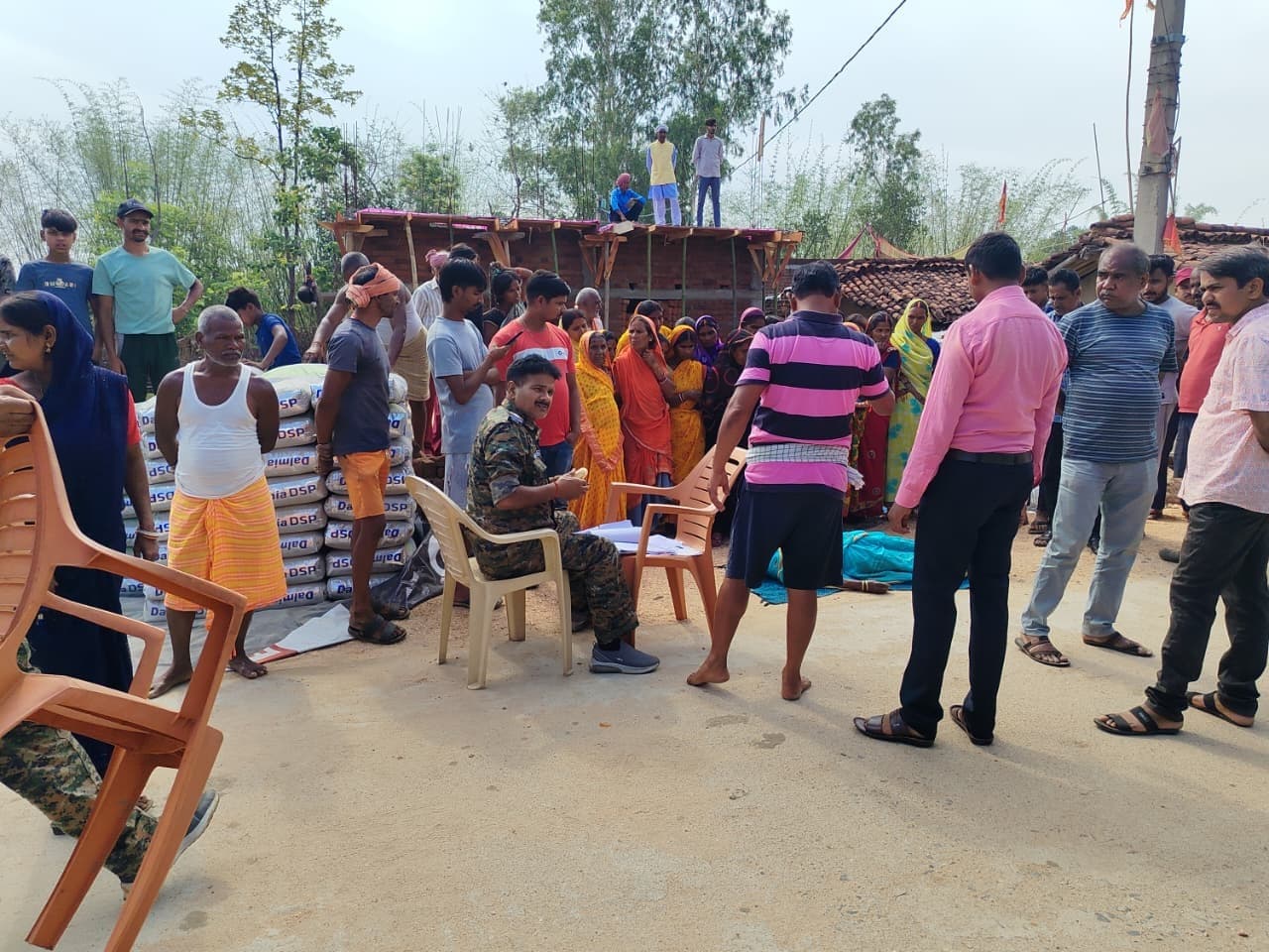 Giridih News :फांसी के फंदे से झूलता मिला वृद्ध महिला का शव