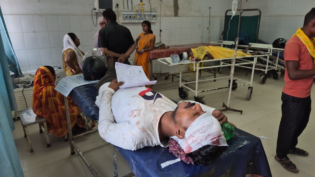 पत्नी से विवाद के बीच सफाईकर्मी पर हमला, मारपीट में फोड़ा सिर