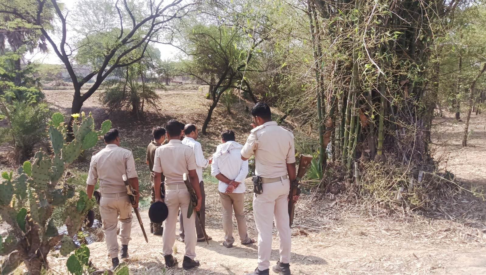 बांस के सहारे फंदे से लटका मिला भट्ठा मजदूर  का शव