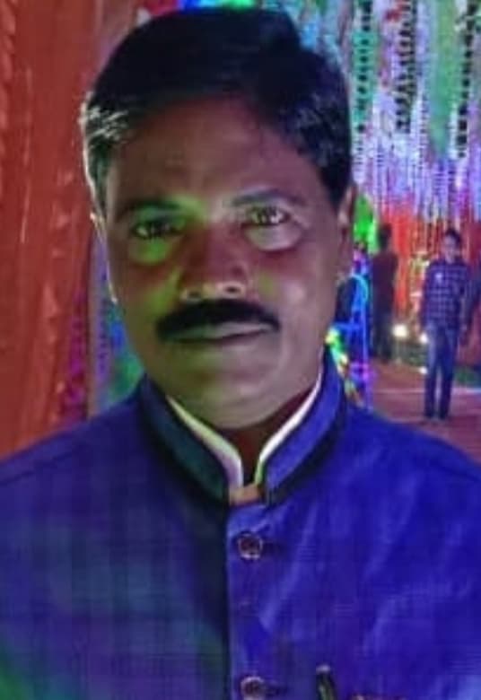 शिक्षक के निधन से शोक की लहर