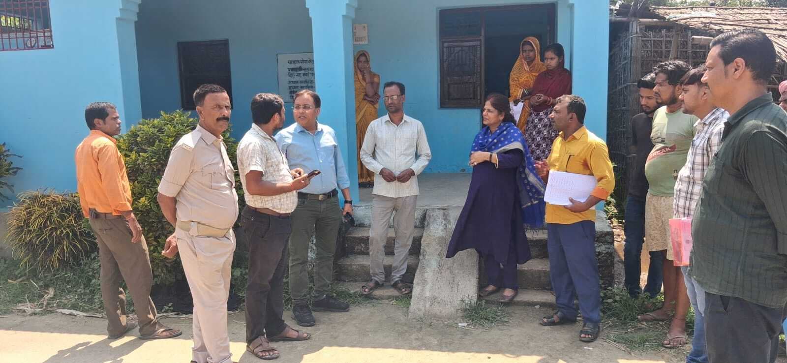 जनगणना कार्य के सफल क्रियान्वयन को लेकर बीडीओ ने किया  निरीक्षण