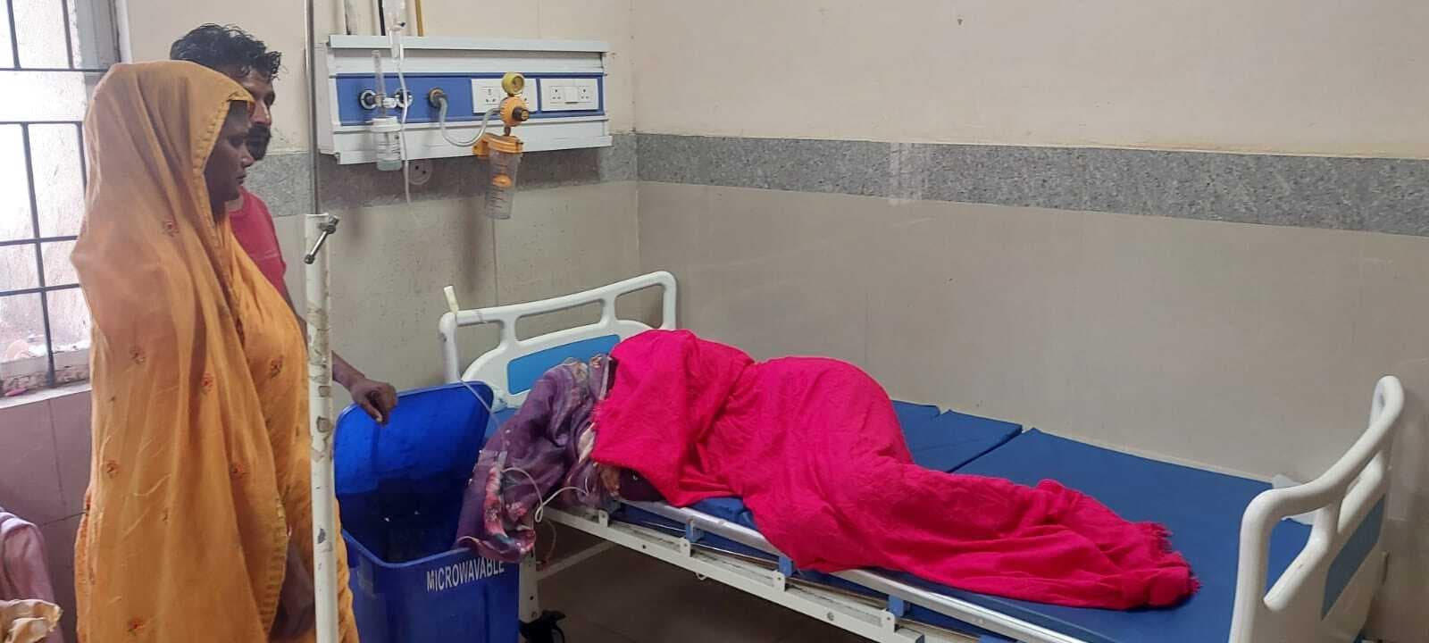 प्यार, शादी और धोखा, जहर खाने से महिला की स्थिति गंभीर