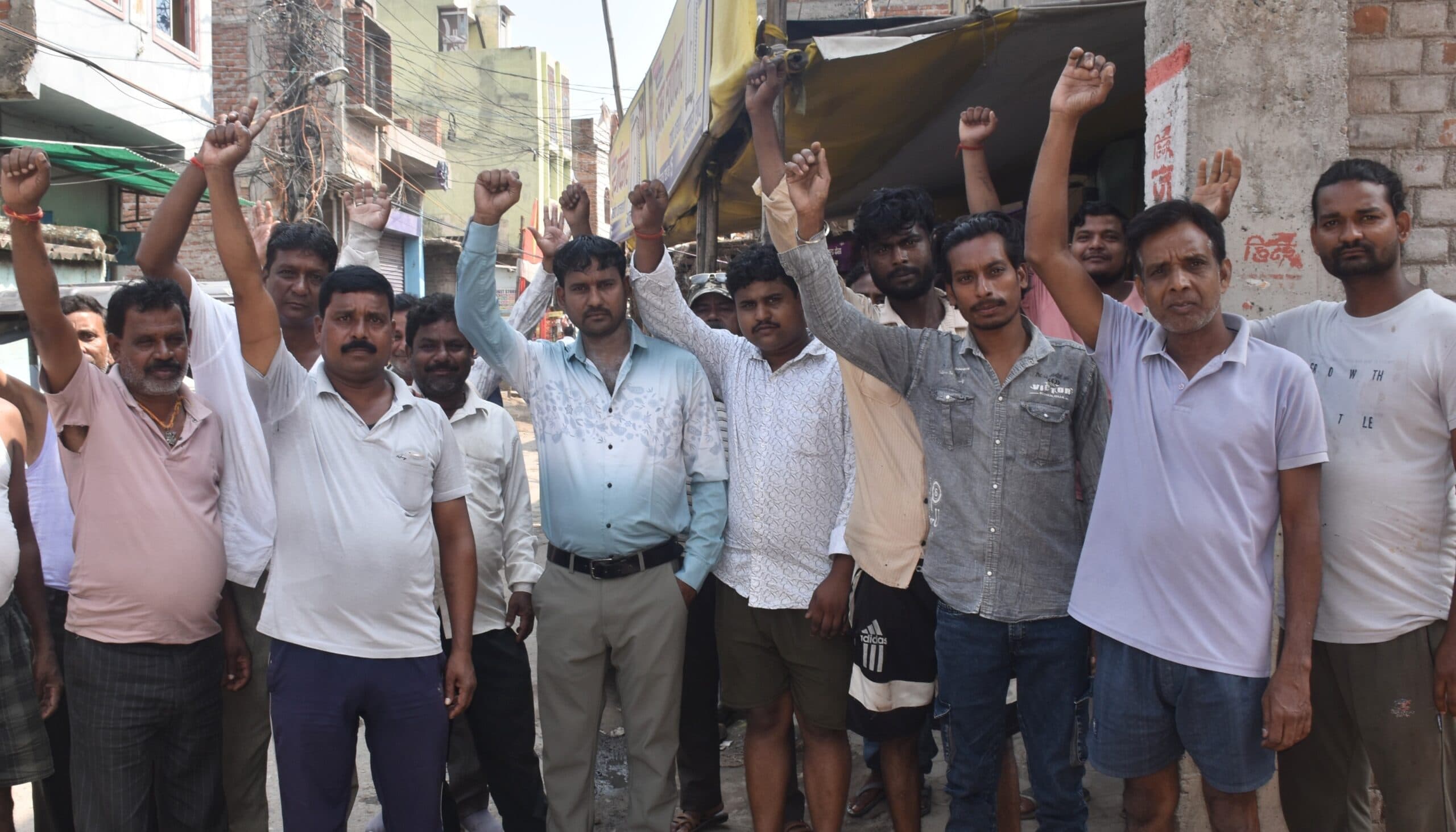 Bokaro News : चास की कई कॉलोनियों में बिछी पाइपलाइन, पर नहीं मिल रहा पानी