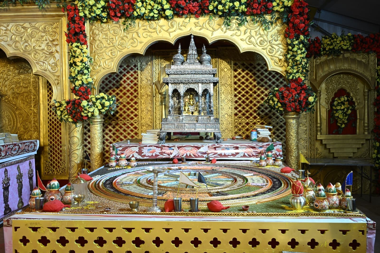 Giridih News : सिद्धचक्र महामंडल विधान आत्मशुद्धि व कर्म निर्जरा की आराधना : प्रमाण सागर