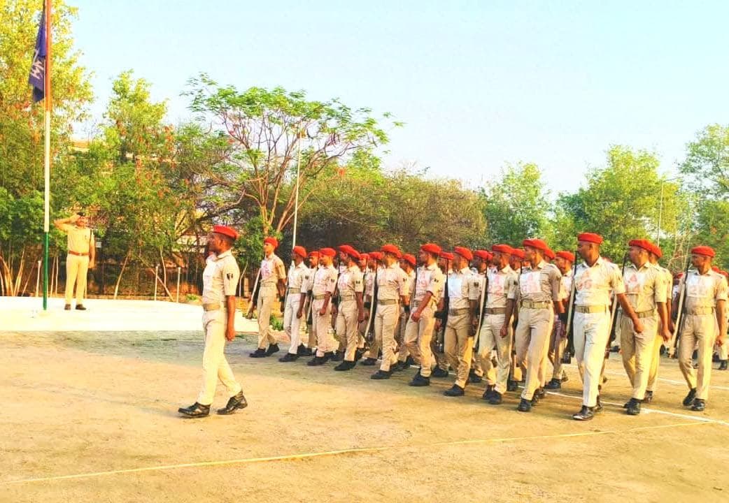 फिटनेस, अनुशासन और आधुनिक पुलिसिंग के बताये जा रहे गुर