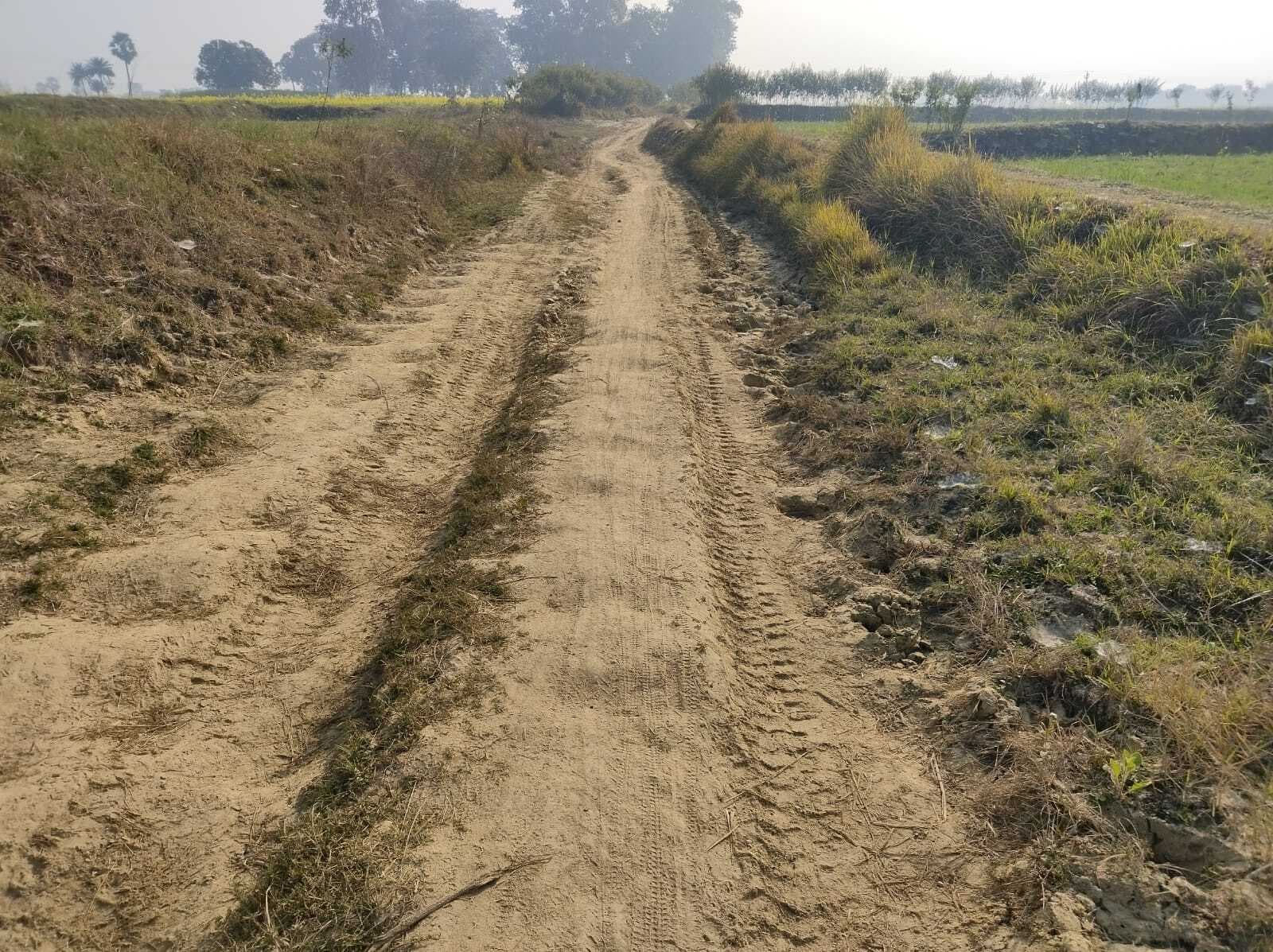 Banka, पंजवारा से पचटकिया गांव तक सड़क संपर्क नहीं, ग्रामीण परेशान