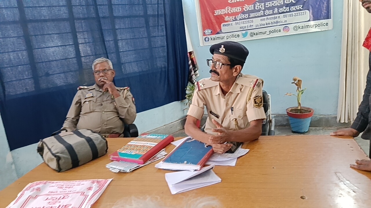 फरार वारंटी को गिरफ्तार करने भभुआ पहुंची मुगलसराय की पुलिस