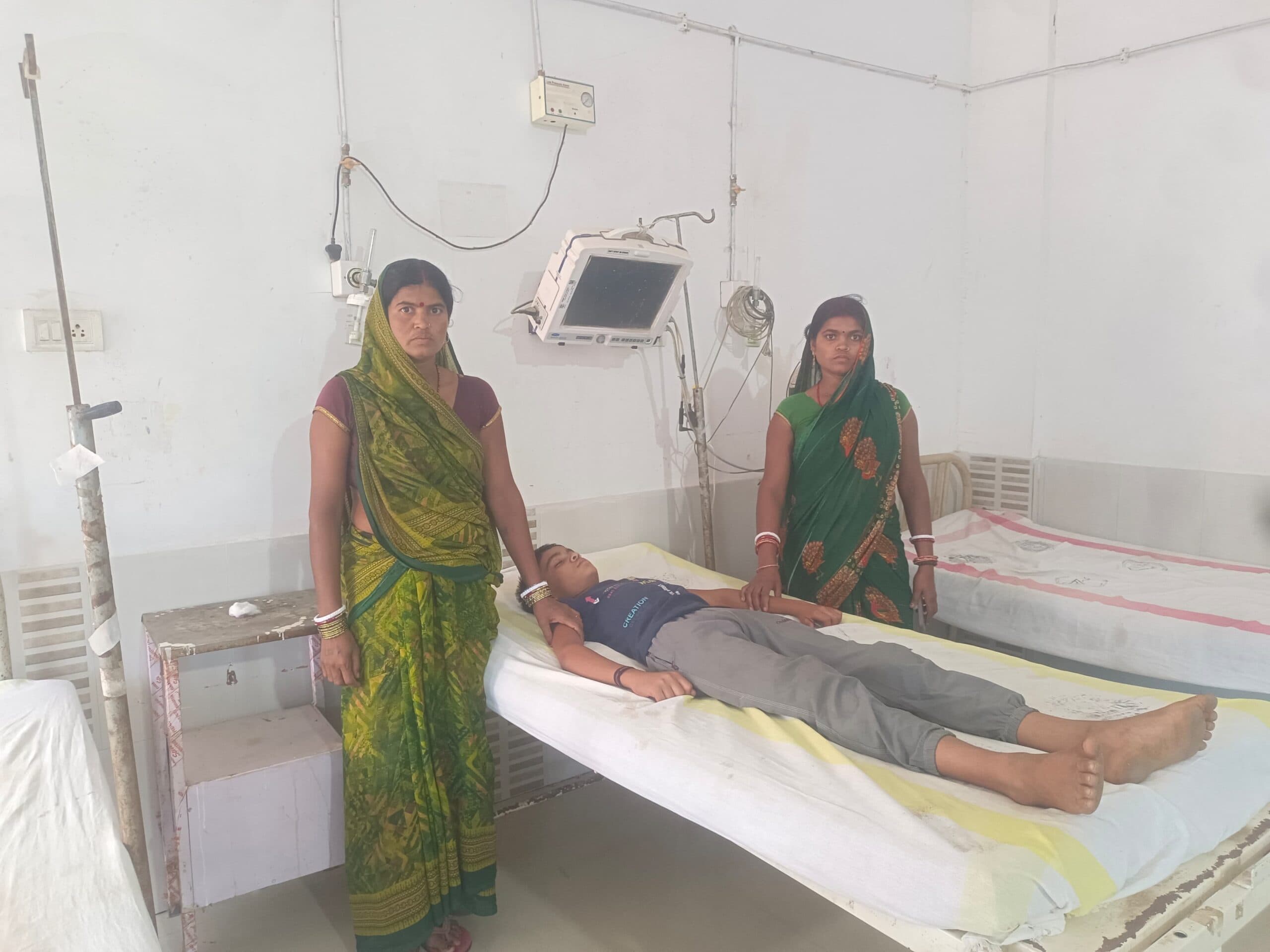 जमीनी विवाद में 12 वर्षीय बच्चे की पिटाई, अस्पताल में भर्ती