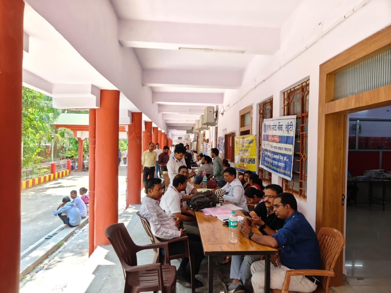 राष्ट्रीय लोक अदालत में 7950 मामलों का निष्पादन