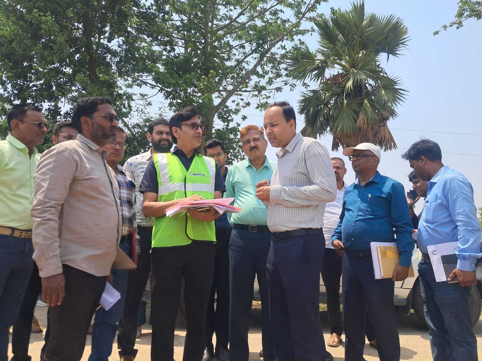 गया: 1367 करोड़ के उत्तर कोयल नहर प्रोजेक्ट की सुस्त चाल पर बिफरे DM, ठेकेदारों को दिया मैनपावर बढ़ाने का अल्टीमेटम