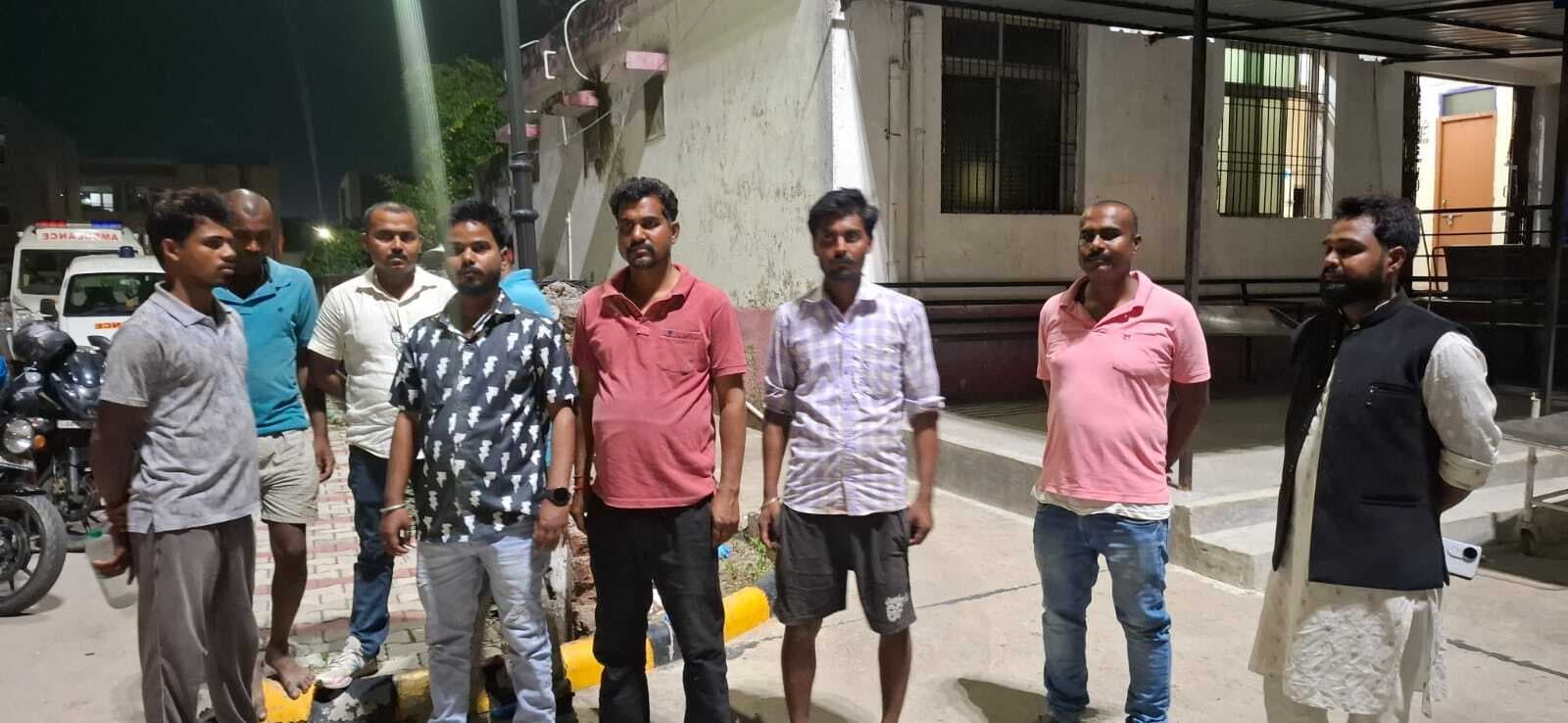 PURNIA : खेत में पटवन के दौरान करेंट की चपेट में आने से युवक की मौत, परिजनों में कोहराम
