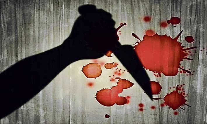 BANKA : मामूली विवाद में युवक पर धारदार हथियार से किया हमला, नाजुक स्थिति में भागलपुर रेफर