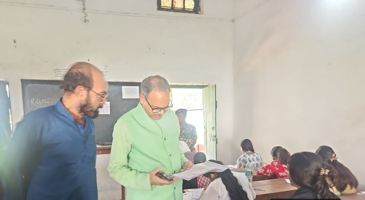 पारदर्शी परीक्षा संचालन विवि की सर्वोच्च प्राथमिकता : कुलपति
