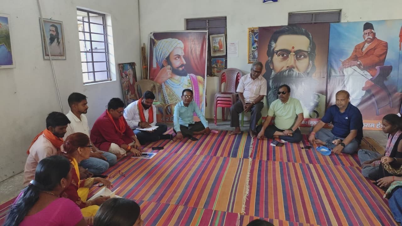 आगामी दुर्गा वाहिनी के प्रशिक्षण वर्ग की तैयारी को लेकर बैठक