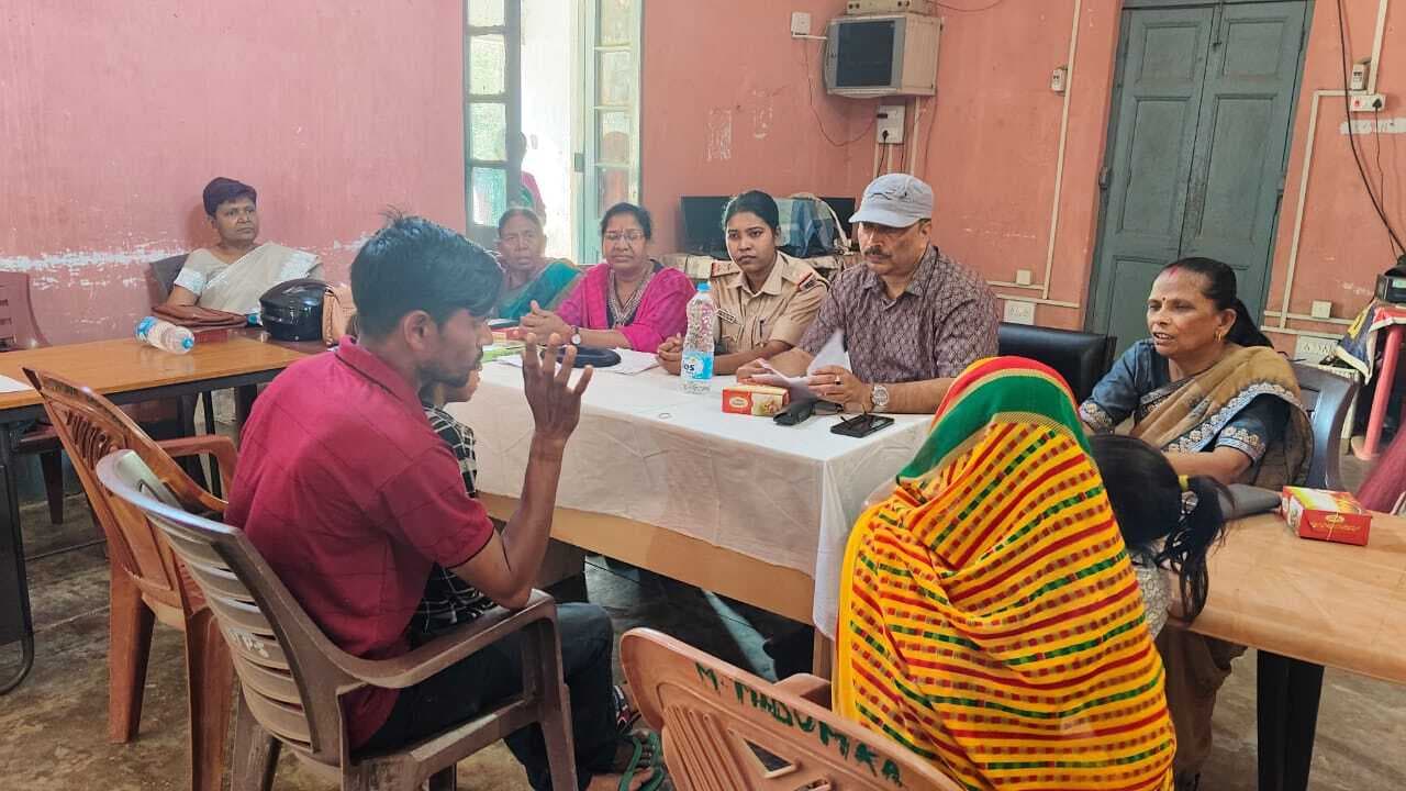 महिला थाने में आपसी सहमति से पांच मामलों का निबटारा