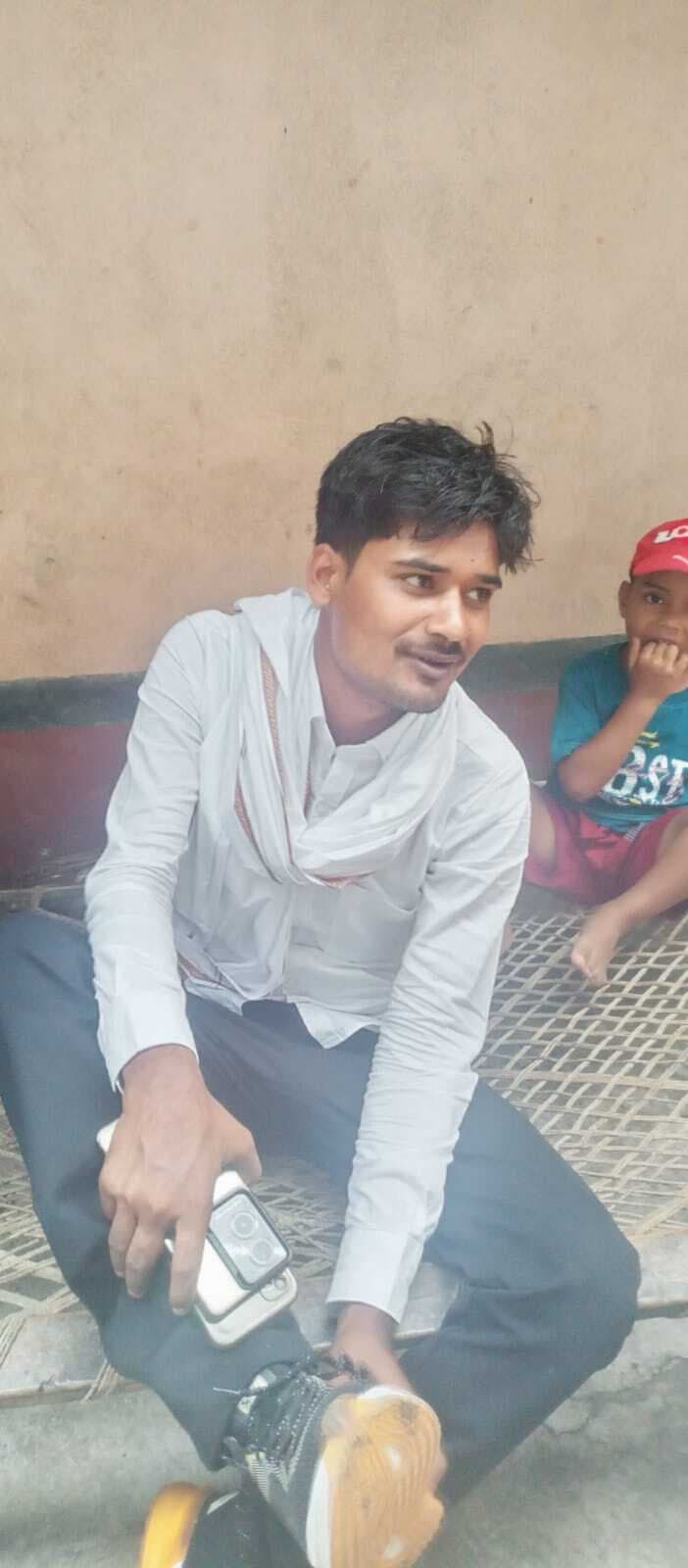 BANKA : 14 साल बाद लौटा ‘खोया बेटा’ निकला शातिर ठग, भावनाओं का फायदा उठाकर परिवार से लाखों की ठगी, बाइक लेकर फरार