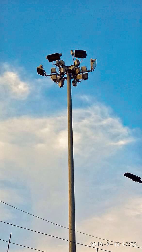ARARIA : फारबिसगंज नप क्षेत्र में सड़कों पर रोशनी की समुचित व्यवस्था नहीं