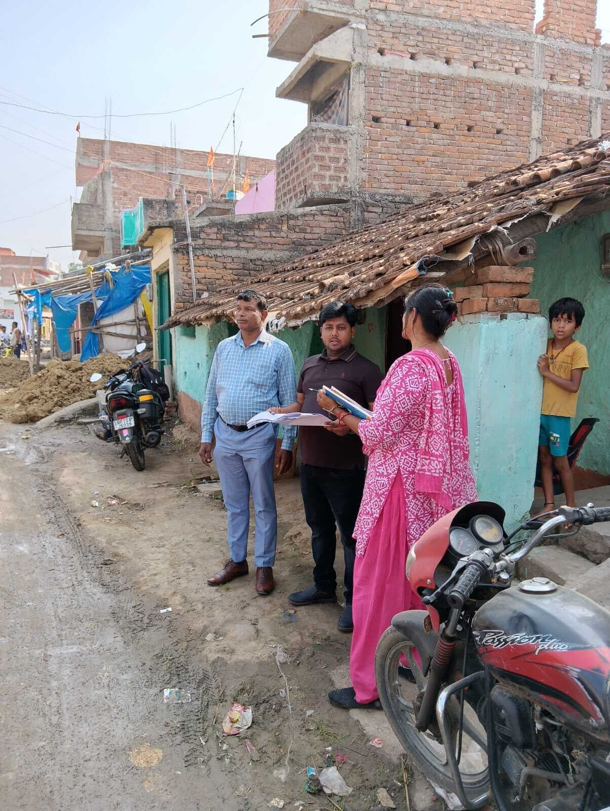 BANKA : जनगणना कार्य का बीडीओ ने लिया जायजा