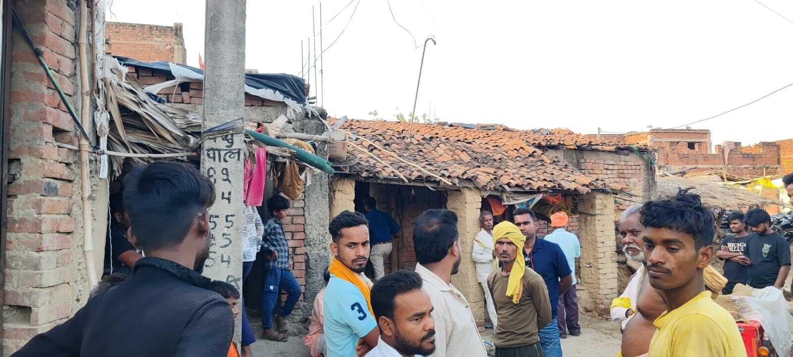 वाराणसी में दो दिन बाद जिंदगी की जंग हार गया दीपक