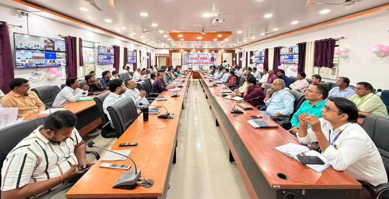 Aurangabad news : सहयोग सेल विभाग से समन्वय बनाकर आवेदनों का करेगा निबटारा