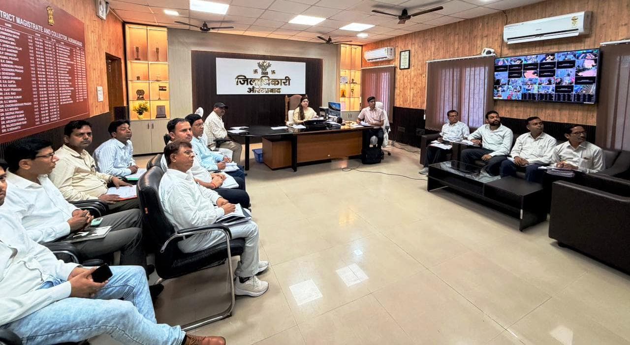 Aurangabad news : समय पर उत्तर कोयल परियोजना का कार्य करें पूरा, ताकि किसानों को मिले लाभ