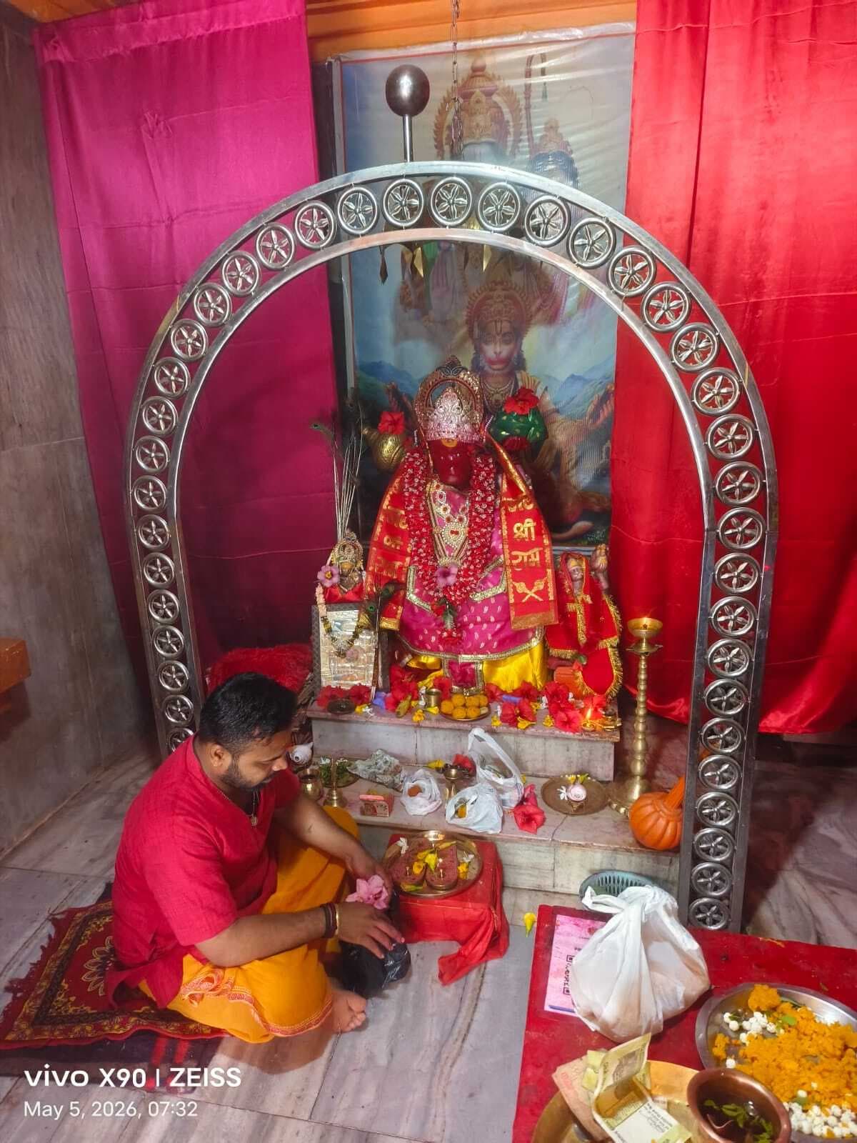 KISHANGANJ : ठाकुरगंज में बड़ा मंगल पर हनुमान मंदिर में होगी विशेष पूजा