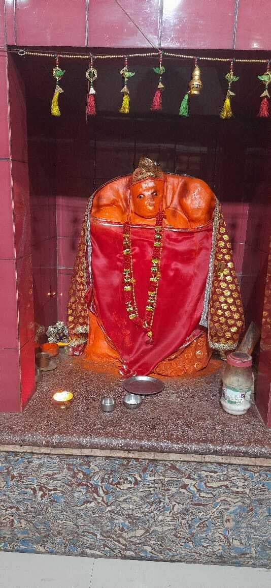 PURNIA : गुलाबबाग के प्राचीन हनुमान मंदिर में हर मंगलवार को उमड़ती है भक्तों की भीड़