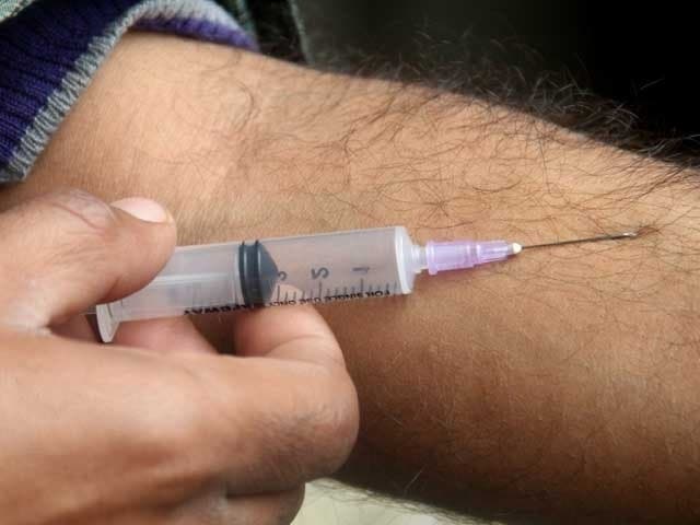 इंजेक्शन व कफ सीरप के धंधेबाजों की जब्त होगी संपत्ति
