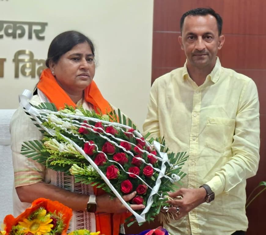 मंत्री लेशी सिंह के समर्थकों में उमंग बरकरार