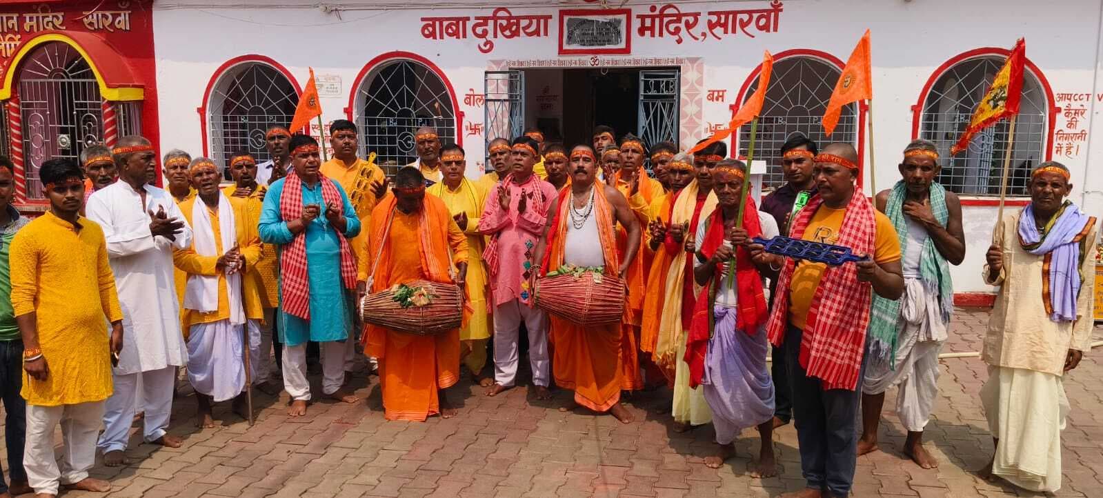 सारवां : बाबा दुःखियानाथ मंदिर में बही भजनों की गंगा