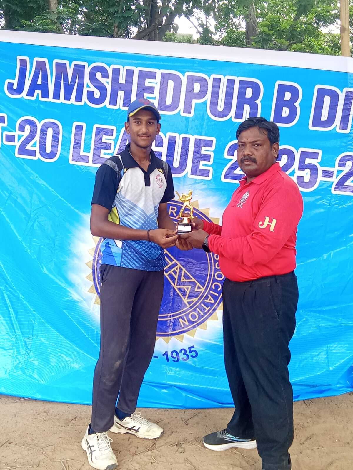 Jsca b divisiont20 : श्रेष्ठ चौहान का हरफनमौला प्रदर्शन, जेसीसी 33 रन से जीता