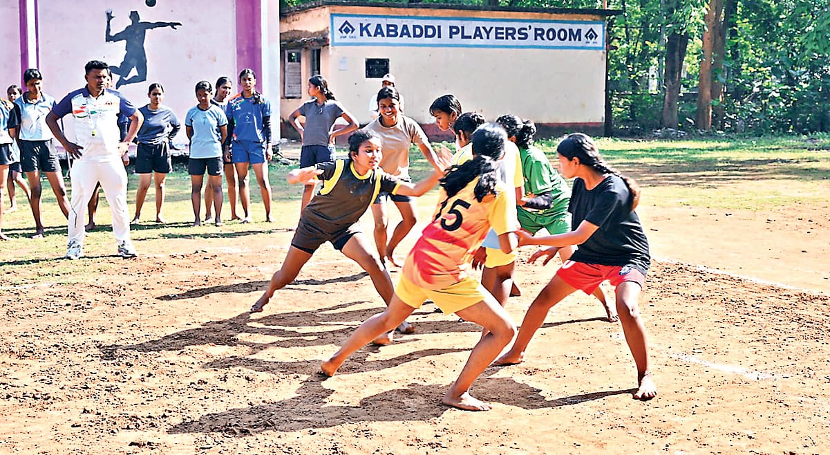 Rourkela News: आरएसपी के कोचिंग कैंप में खुशनुमा माहौल में युवा पीढ़ी का हो रहा सर्वांगीण विकास