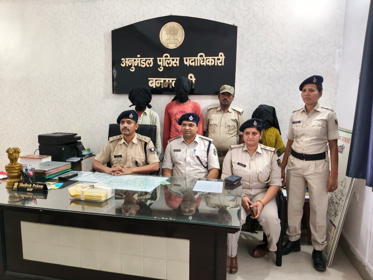 Purnia : परदेश से पति की कमाई दो प्रेमियों पर लुटाई,  जब हुई पिटाई, तो पति को मौत की नींद सुलायी