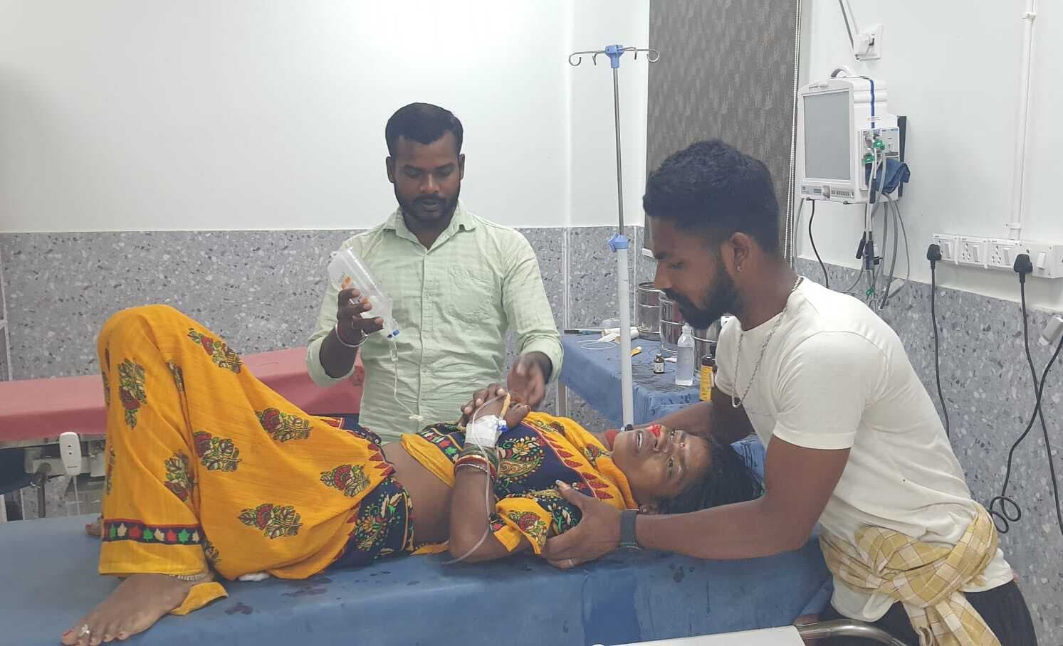 Banka : महिला ने खाया कीटनाशक, गंभीर हालत में देवघर रेफर
