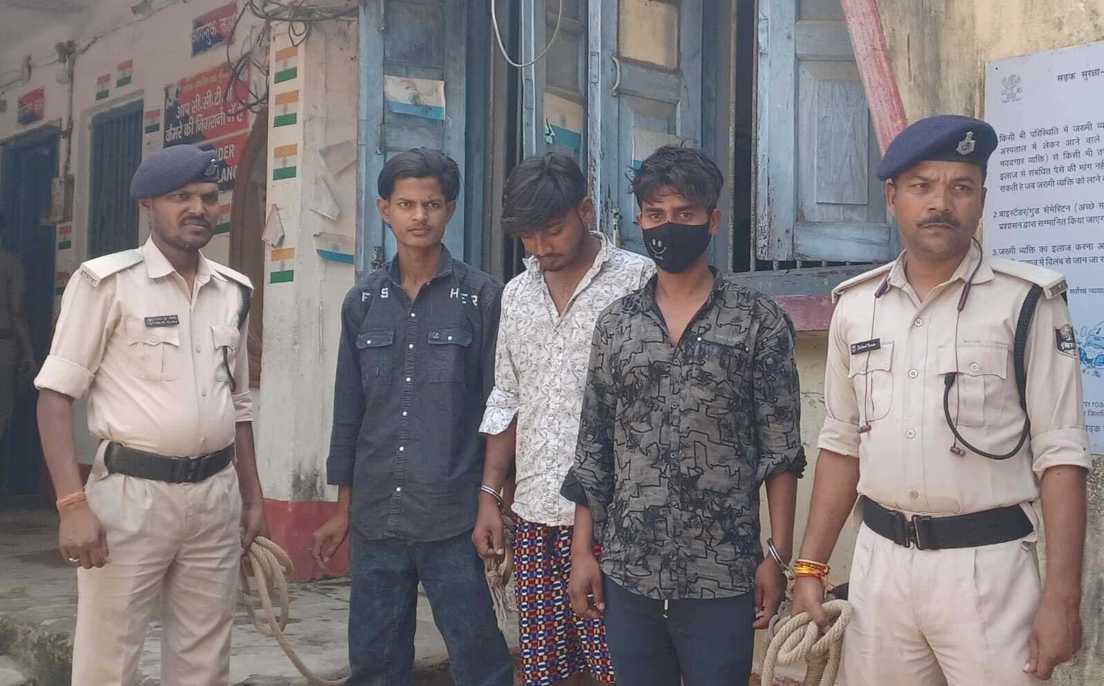 Purnia : आधी रात में रास्ते में पुलिस को बदहवास हालत में मिली गैंगरेप पीड़िता, तीन गिरफ्तार