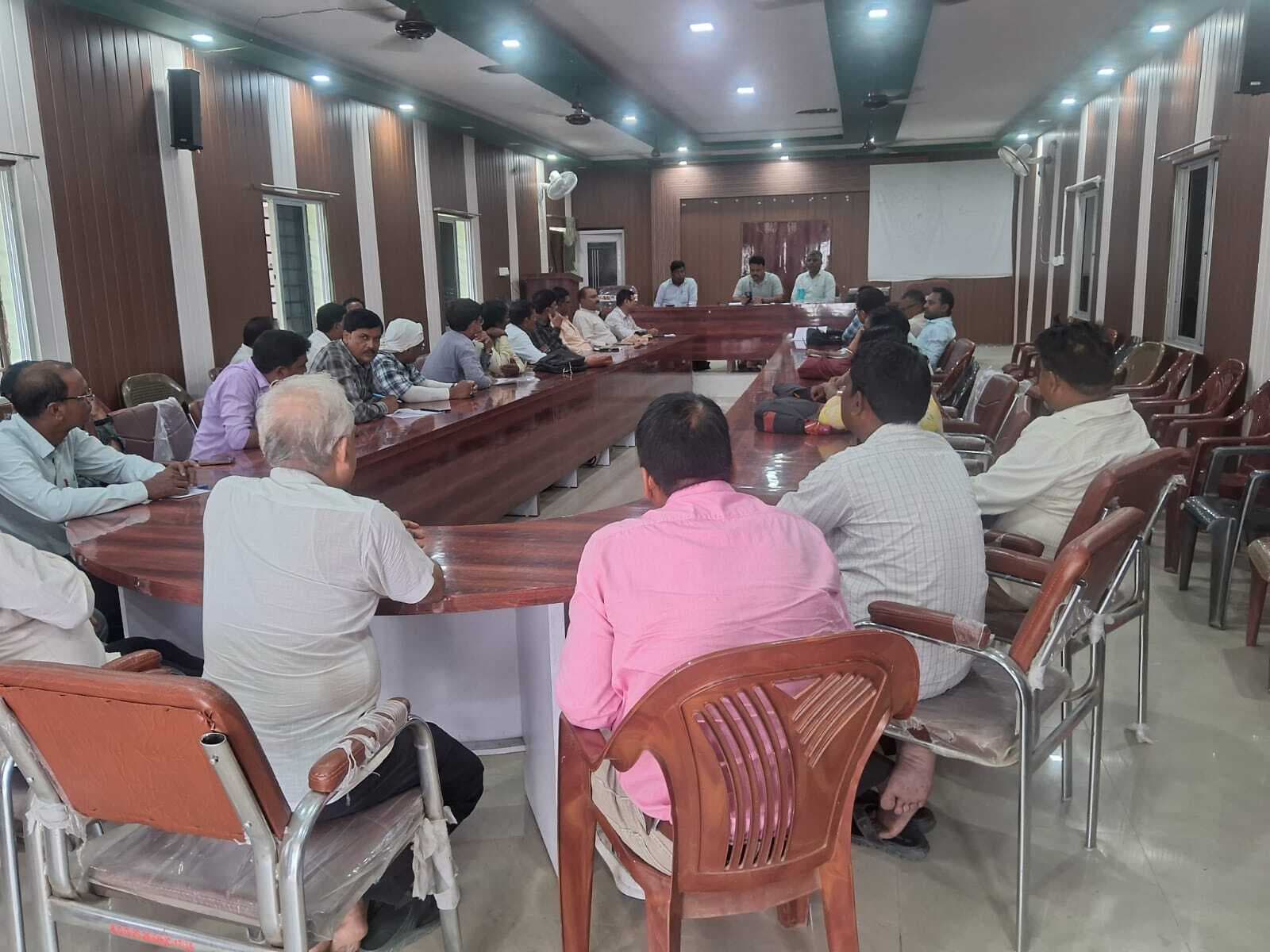 प्रधानाध्यापकों का एकदिवसीय उन्मुखीकरण कार्यक्रम आयोजित