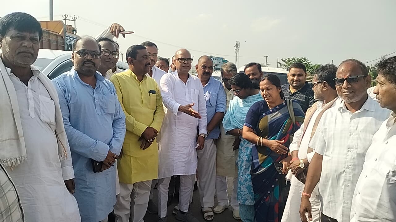 प्रदेश अध्यक्ष का कांग्रेसियों ने किया स्वागत