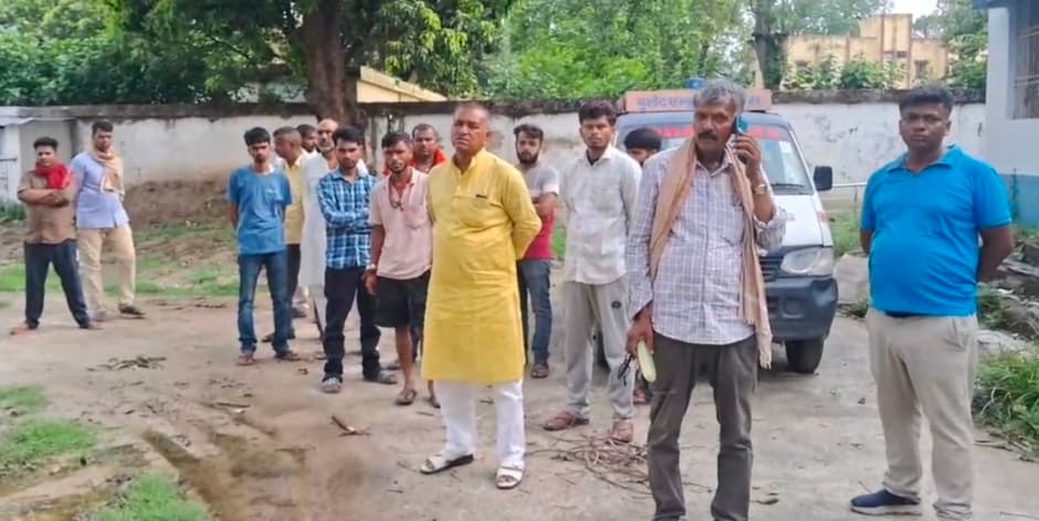 नवविवाहिता ने की आत्महत्या, परिजनों ने ससुराल पक्ष पर लगाया हत्या का आरोप