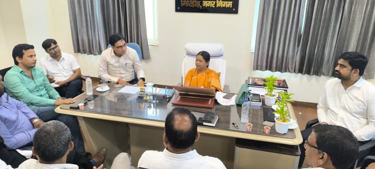 Giridih News :विकास में आम लोगों व सिविल सोसायटी की भागीदारी जरूरी : मेयर