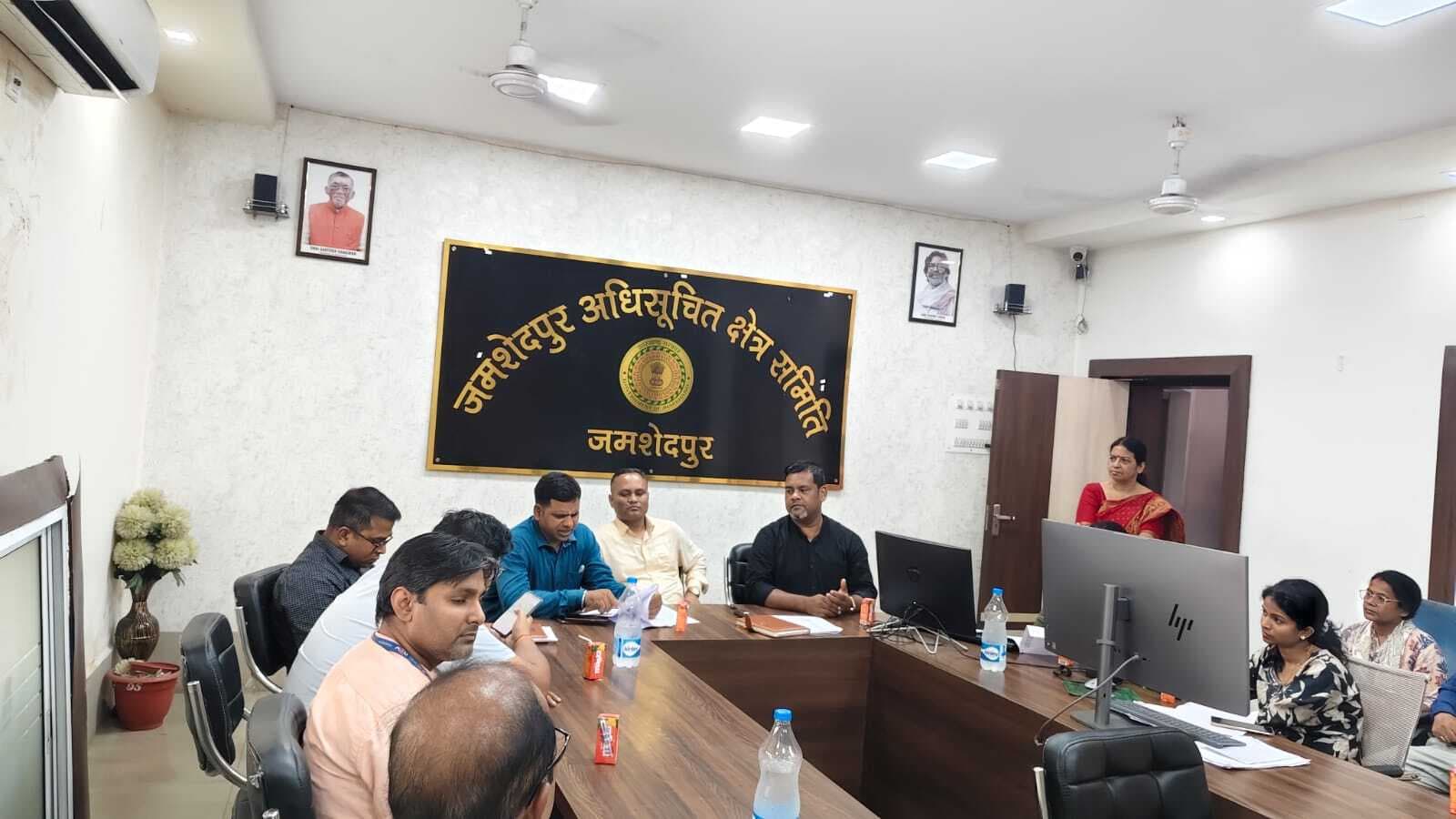 Jamshedpur News :  30 मई तक लंबित आवेदनों के निष्पादन का निर्देश, वेंडरों को मिलेगा बढ़ा हुआ लोन