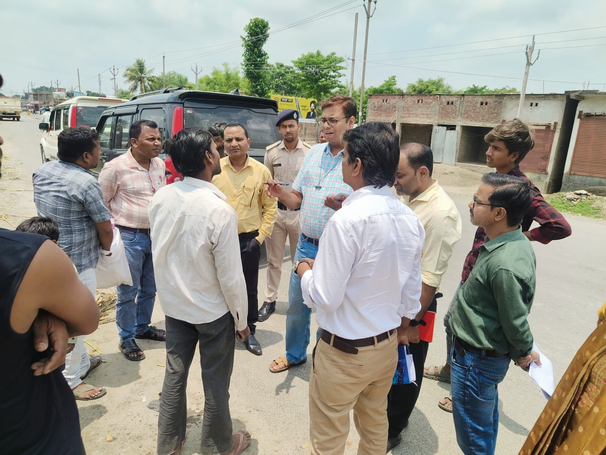 औसत से अधिक नाम जुड़ने पर बूथवार मतदाताओं का हुआ भौतिक सत्यापन