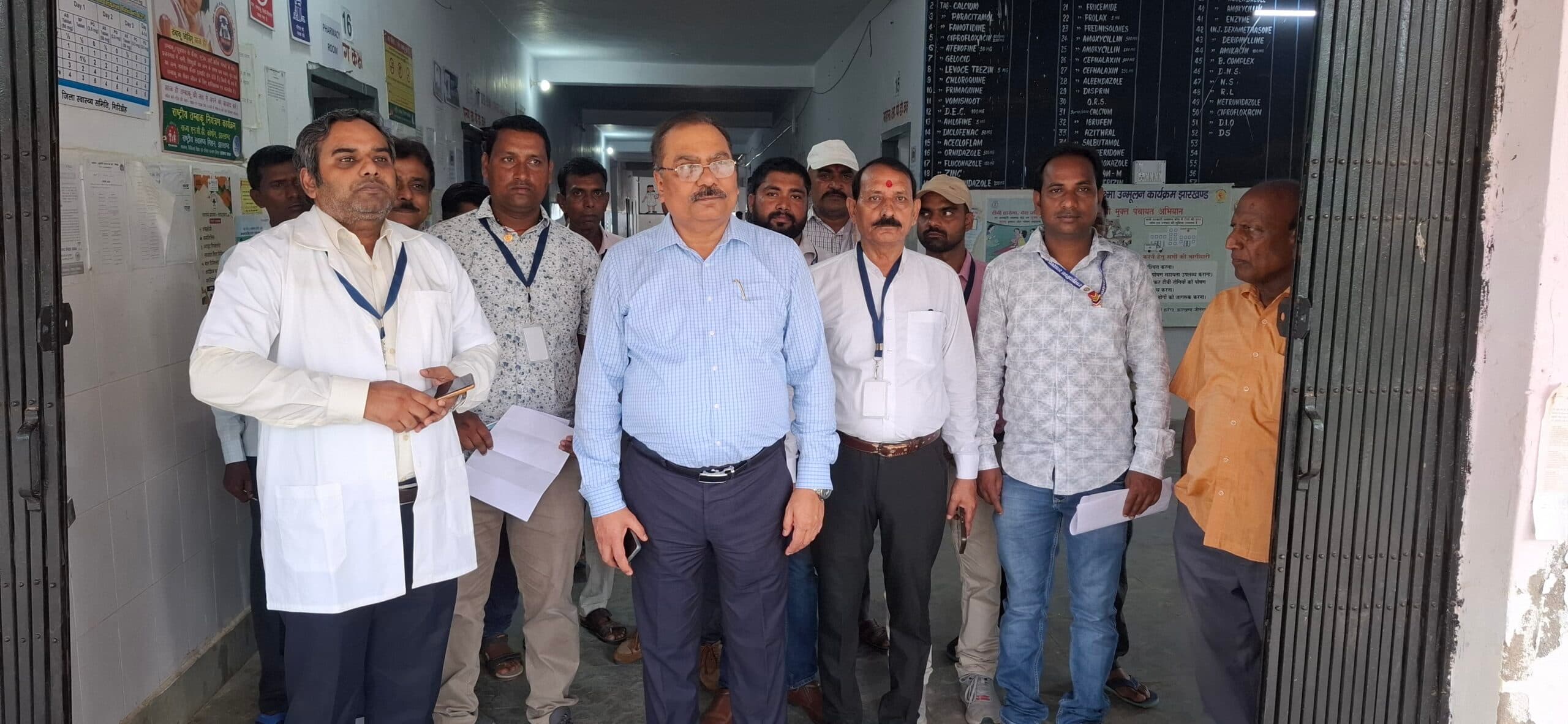 Giridih News :लोगों को सुविधा के लिए तत्पर रहें : सीएस
