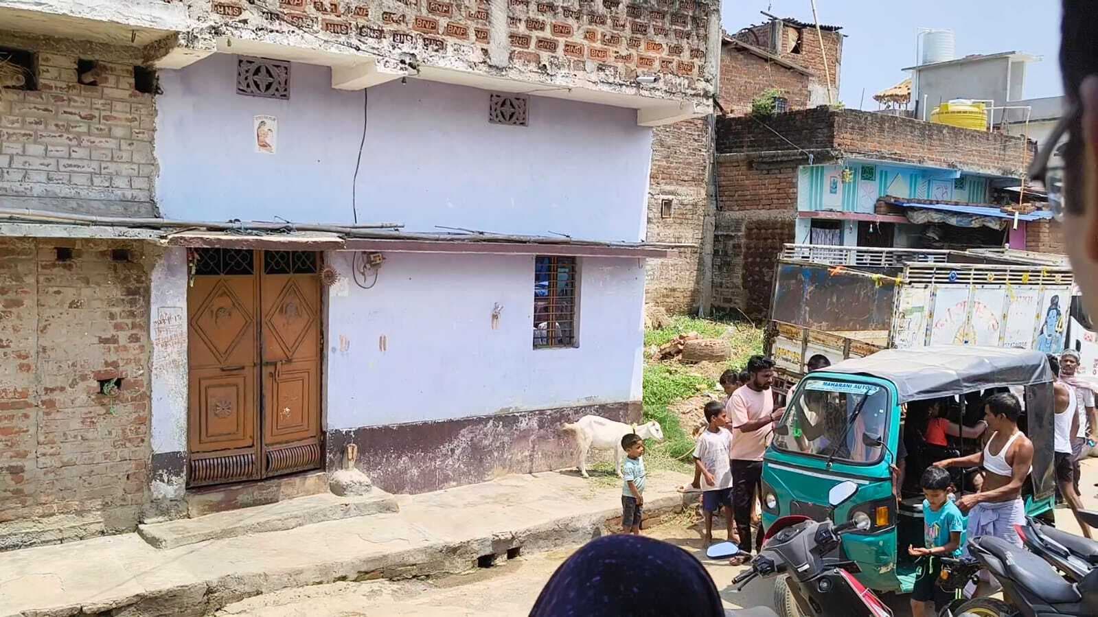 Jamui, पिता की डांट से नाराज छात्रा ने लगाई फांसी, गंभीर स्थिति में सदर अस्पताल में भर्ती
