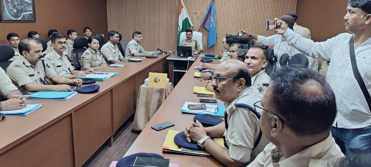 एसपी ने अपराध नियंत्रण, महिला सुरक्षा व यातायात व्यवस्था को बतायी प्राथमिकता,  कम्युनिटी पुलिसिंग पर जोर