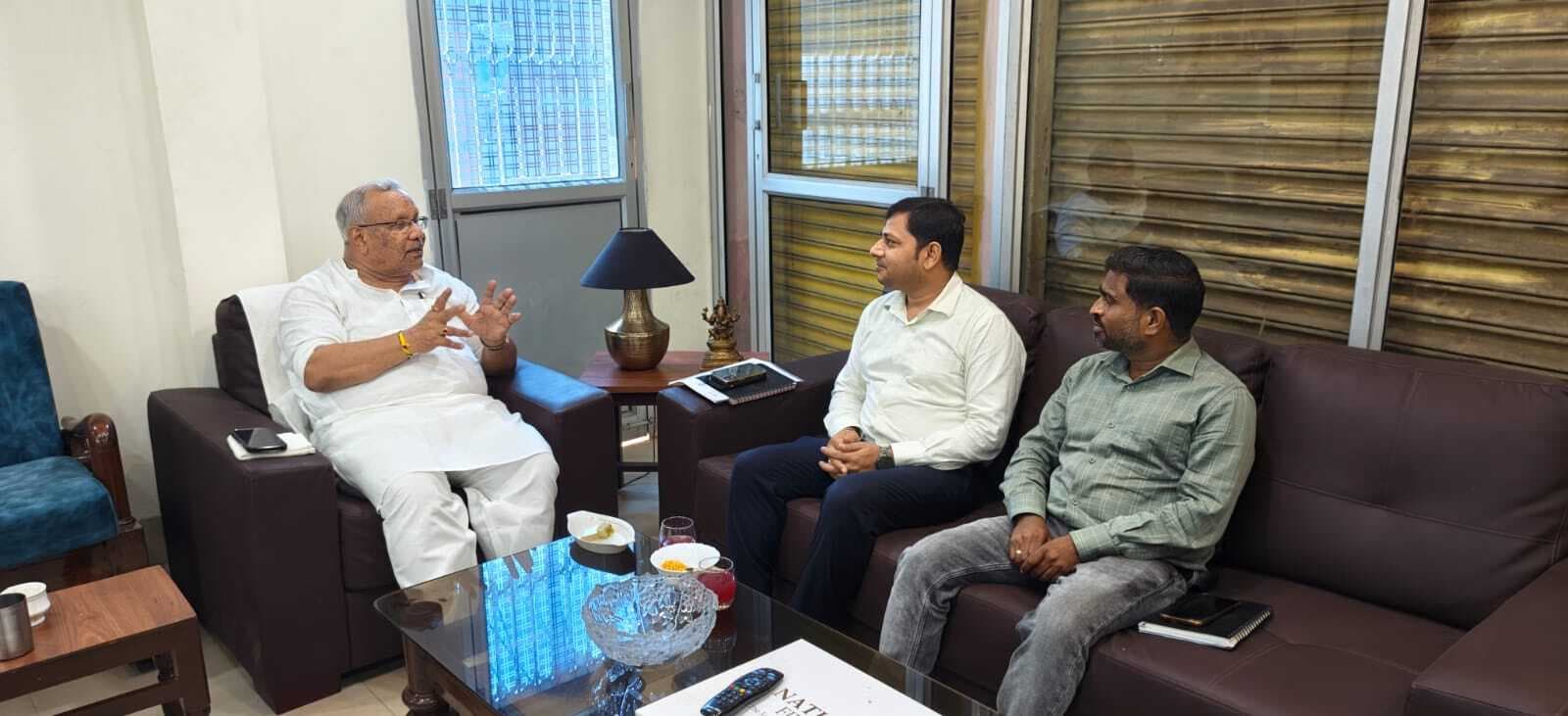 विपरीत मौसम में भी सहजता से बिजली आपूर्ति सुनिश्चित कराएं, विधायक