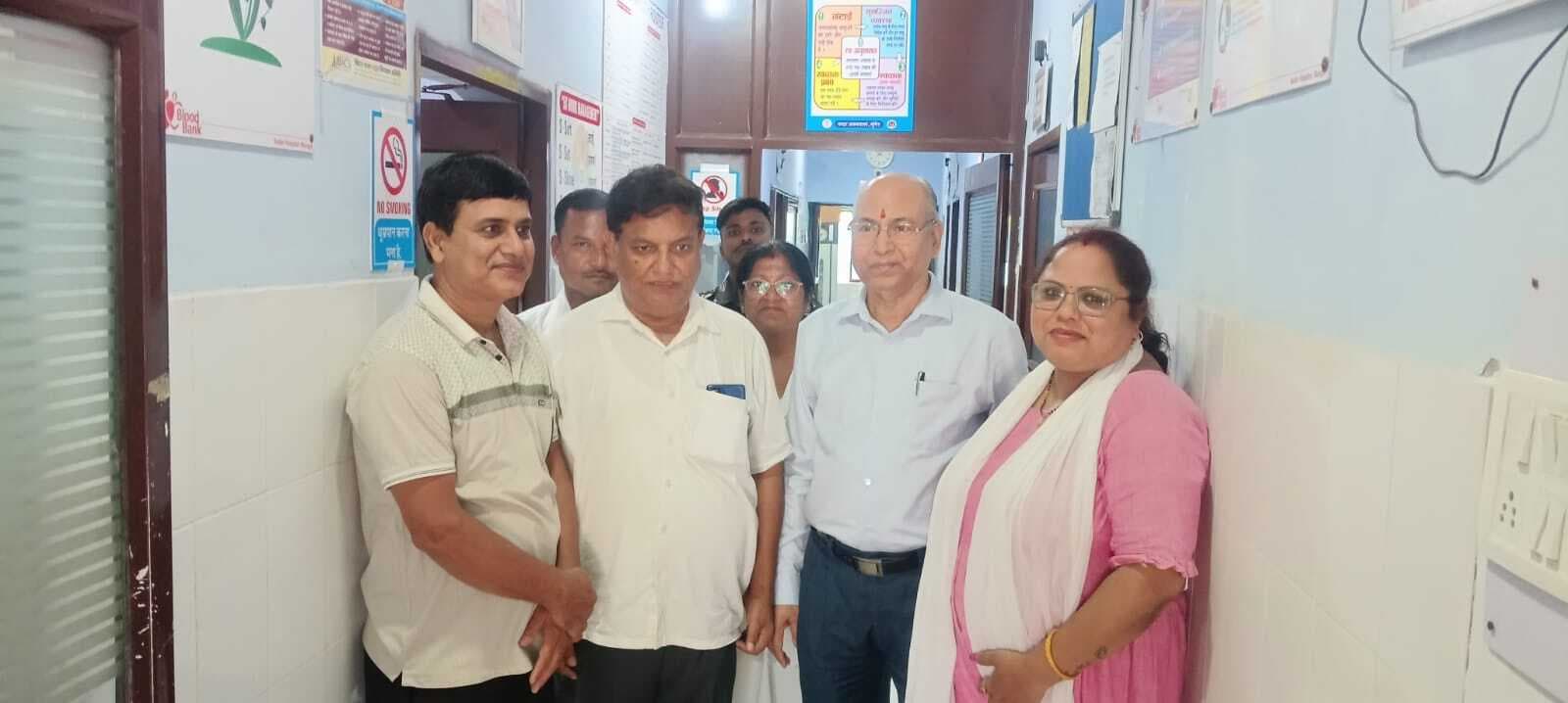 मुंगेर सदर अस्पताल की व्यवस्था देख संतुष्ट हुए सीएस
